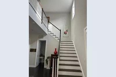 30 Hamilton Dr, Cranbury Township, NJ 08512 - Photo 11