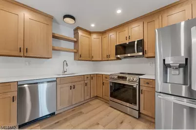 73Q Farm Rd #Q, Hillsborough Township, NJ 08844 - Photo 9