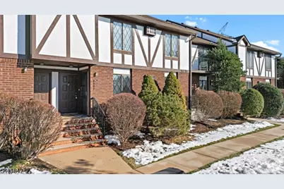 73Q Farm Rd #Q, Hillsborough Township, NJ 08844 - Photo 1