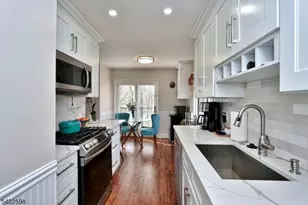 35 Mews Ln, South Orange, NJ 07079 - Photo 15