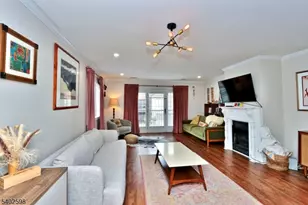 35 Mews Ln, South Orange, NJ 07079 - Photo 9