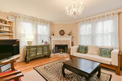 72 Rector St, Millburn, NJ 07041 - Photo 3