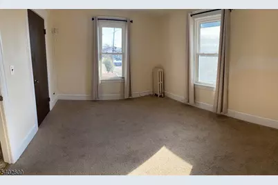 87 E Somerset St #2, Raritan, NJ 08869 - Photo 9