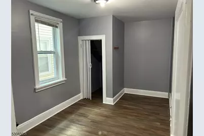 14 Bergen Ave, Clifton, NJ 07011 - Photo 9