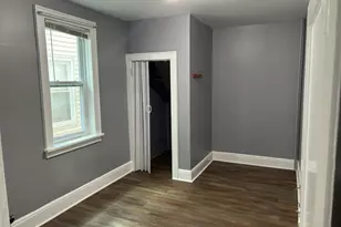 14 Bergen Ave, Clifton, NJ 07011 - Photo 9