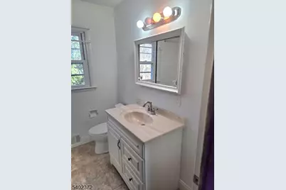 150 Center St, Roxbury Township, NJ 07850 - Photo 9