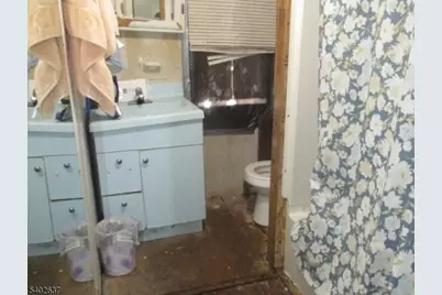 197 Fairmount Ave, Newark, NJ 07103 - Photo 9