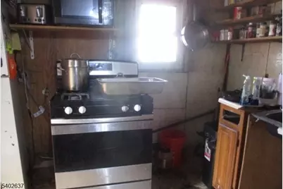 197 Fairmount Ave, Newark, NJ 07103 - Photo 7