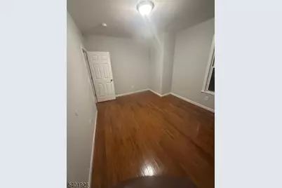 47 Fabyan Pl #2, Newark, NJ 07108 - Photo 9