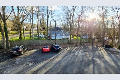 419 Plainfield Ave, Berkeley Heights Township, NJ 07922 - Photo 9