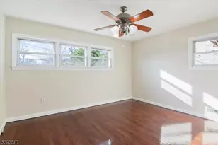 301 Riverview Rd, Pompton Lakes, NJ 07442 - Photo 11