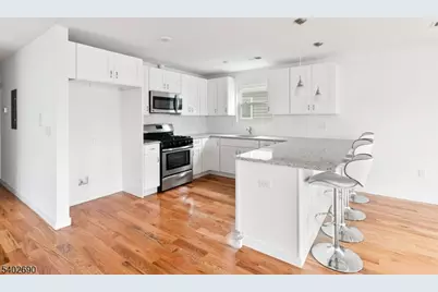 244 Pomona Ave, Newark, NJ 07112 - Photo 17