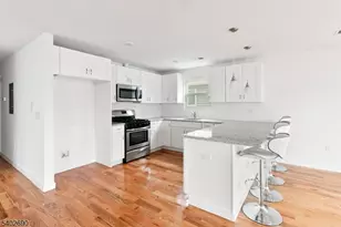 244 Pomona Ave, Newark, NJ 07112 - Photo 17