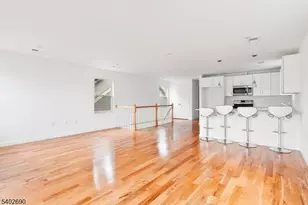 244 Pomona Ave, Newark, NJ 07112 - Photo 21