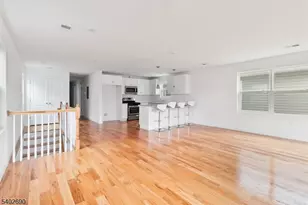 244 Pomona Ave, Newark, NJ 07112 - Photo 15