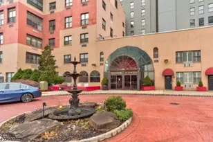 111 Mulberry St, Newark, NJ 07102 - Photo 1