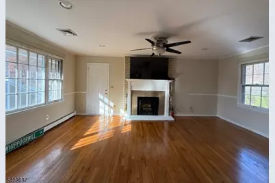 46 Whippoorwill Ln, Sparta Township, NJ 07871 - Photo 3