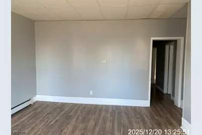 135 N 14th St, East Orange, NJ 07017 - Photo 5