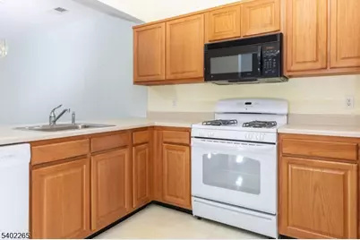 2201 Franklin Ln #2201, Rockaway Township, NJ 07866 - Photo 5