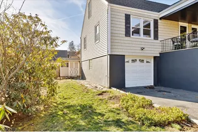 15 Princeton Pl, Clifton, NJ 07014 - Photo 27