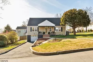 15 Princeton Pl, Clifton, NJ 07014 - Photo 1