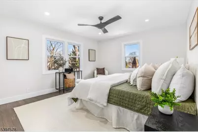 15 Princeton Pl, Clifton, NJ 07014 - Photo 11