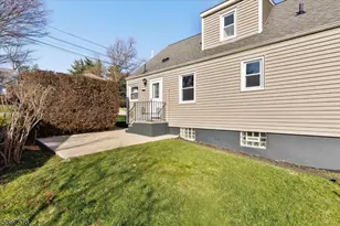 15 Princeton Pl, Clifton, NJ 07014 - Photo 29