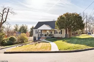 15 Princeton Pl, Clifton, NJ 07014 - Photo 3