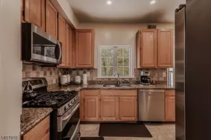 41 Goldenrod Dr, Montgomery Township, NJ 08502 - Photo 11