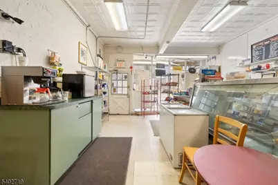 117 Valley Rd, Clifton, NJ 07013 - Photo 5