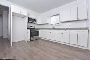 473 Grove St, Irvington, NJ 07111 - Photo 21