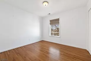 1020 Laura St, Elizabeth, NJ 07201 - Photo 15