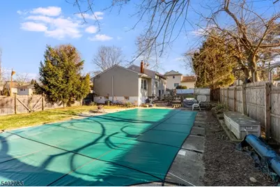 18 Stanford Pl, Wayne Twp., NJ 07470 - Photo 15