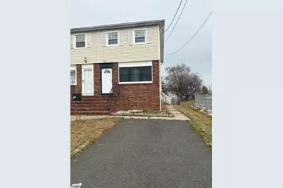 37 Irving St, Carteret, NJ 07008 - Photo 1