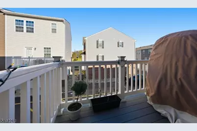 1205 English Ln, Sayreville, NJ 08859 - Photo 45