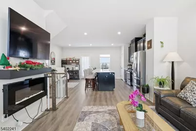 1205 English Ln, Sayreville, NJ 08859 - Photo 9