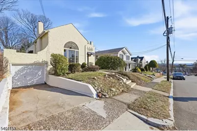 283 Pasadena Ave, Hasbrouck Heights, NJ 07604 - Photo 35