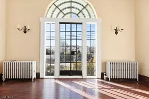 283 Pasadena Ave, Hasbrouck Heights, NJ 07604 - Photo 5