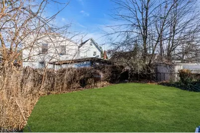 1663 Columbus Pl, Rahway, NJ 07065 - Photo 25