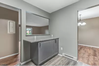 807 Eves Dr, Hillsborough Township, NJ 08844 - Photo 15