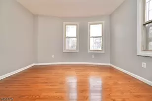 151 Vermont Ave, Newark, NJ 07106 - Photo 11