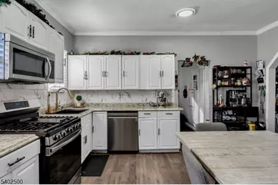 357 N 11th St, Newark, NJ 07107 - Photo 9