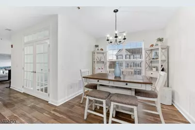 344 Shannon Ct, Lopatcong Township, NJ 08865 - Photo 7