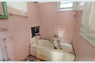 86 Watchung Ave, West Orange Township, NJ 07052 - Photo 15