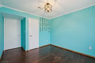 36 Farnham Square, Sayreville Boro, NJ 08859 - Photo 23