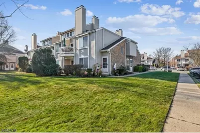 36 Farnham Sq, Sayreville Boro, NJ 08859 - Photo 31