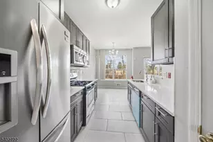 21 Gallop Ln, Franklin Township, NJ 08873 - Photo 13