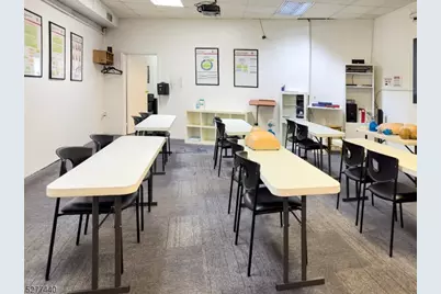 449 Hoboken Ave, Jersey City, NJ 07306 - Photo 17