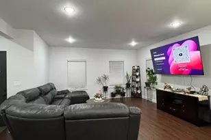 528 Jefferson Ave, Elizabeth, NJ 07201 - Photo 5