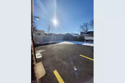 76 Paine Ave, Irvington, NJ 07111 - Photo 5